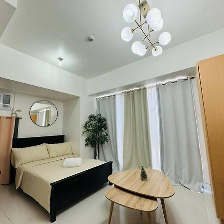 Studio At Viceroy T4 Florence Way มะนิลา ภายนอก รูปภาพ
