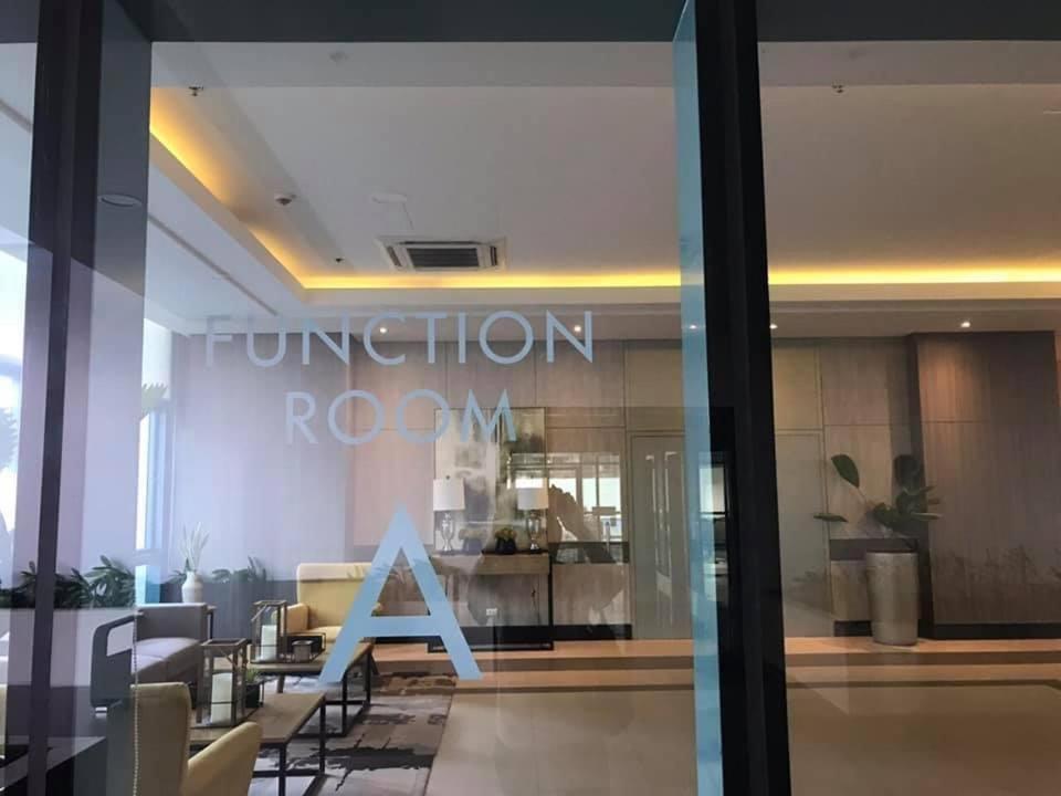 Studio At Viceroy T4 Florence Way มะนิลา ภายนอก รูปภาพ